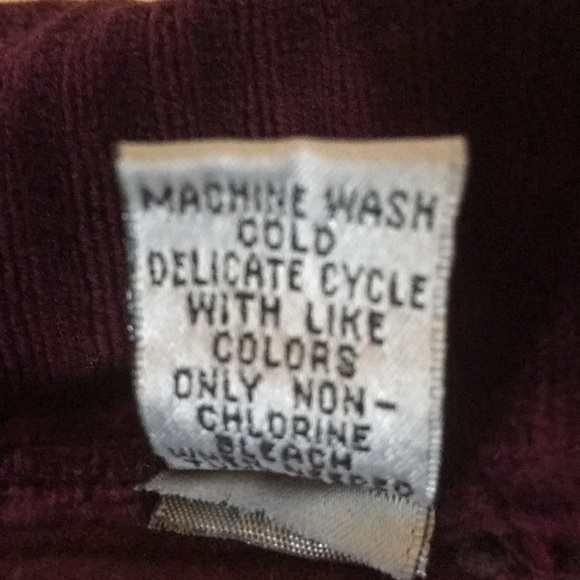 Amanda Smith Sport Top - Picture 8 of 8